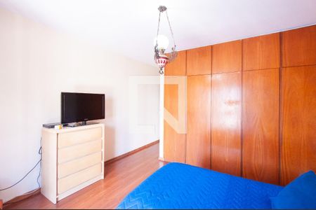 Casa à venda com 166m², 3 quartos e 2 vagas Casa à venda com 166m², 3 quartos e 2 vagasSuíte