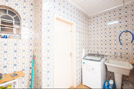 Casa à venda com 166m², 3 quartos e 2 vagas Casa à venda com 166m², 3 quartos e 2 vagasÁrea de Serviço