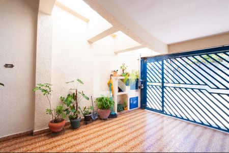 Casa à venda com 166m², 3 quartos e 2 vagas Casa à venda com 166m², 3 quartos e 2 vagasGaragem