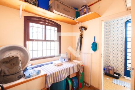 Casa à venda com 166m², 3 quartos e 2 vagas Casa à venda com 166m², 3 quartos e 2 vagasQuarto de Serviço