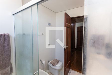 Apartamento à venda com 314m², 3 quartos e 3 vagas Apartamento à venda com 314m², 3 quartos e 3 vagasBanheiro Social