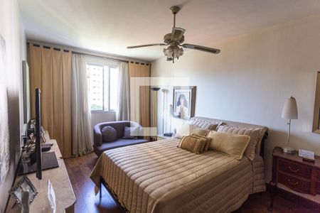Apartamento à venda com 314m², 3 quartos e 3 vagas Apartamento à venda com 314m², 3 quartos e 3 vagasSuíte