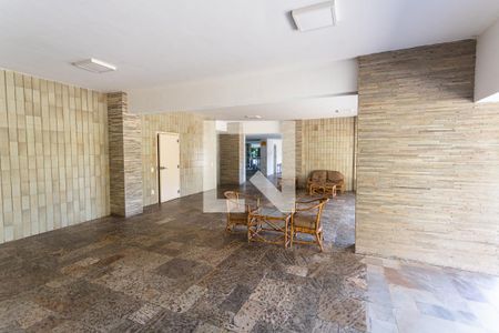 Apartamento à venda com 314m², 3 quartos e 3 vagas Apartamento à venda com 314m², 3 quartos e 3 vagasÁrea Comum