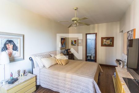 Apartamento à venda com 314m², 3 quartos e 3 vagas Apartamento à venda com 314m², 3 quartos e 3 vagasSuíte