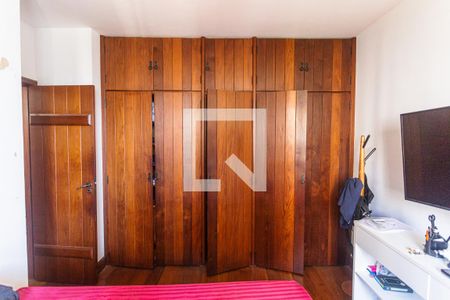 Apartamento à venda com 314m², 3 quartos e 3 vagas Apartamento à venda com 314m², 3 quartos e 3 vagasArmário do Quarto 3