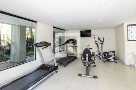 Apartamento à venda com 140m², 3 quartos e 2 vagas Apartamento à venda com 140m², 3 quartos e 2 vagasÁrea comum - Academia