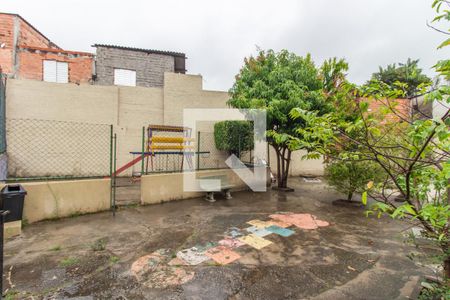 Casa de condomínio à venda com 140m², 3 quartos e 2 vagas Casa de condomínio à venda com 140m², 3 quartos e 2 vagasÁrea Comum - Playground