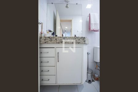 Apartamento à venda com 73m², 3 quartos e 2 vagasBanheiro social 