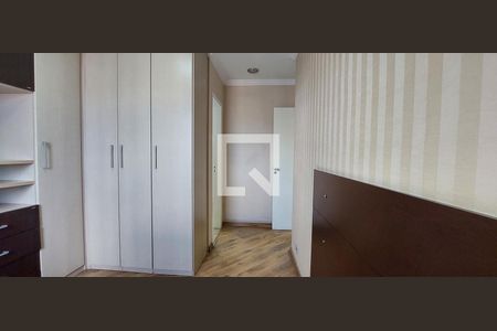 Quarto 1 suíte de apartamento para alugar com 2 quartos, 70m² em Vila Luzita, Santo André