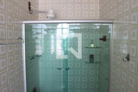 Casa à venda com 186m², 3 quartos e 2 vagas Casa à venda com 186m², 3 quartos e 2 vagasBanheiro da Suíte