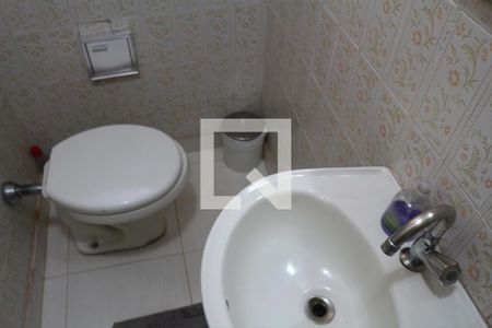 Casa à venda com 186m², 3 quartos e 2 vagas Casa à venda com 186m², 3 quartos e 2 vagasLavabo