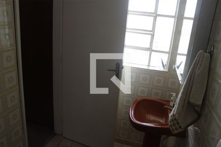 Casa à venda com 186m², 3 quartos e 2 vagas Casa à venda com 186m², 3 quartos e 2 vagasBanheiro da Suíte