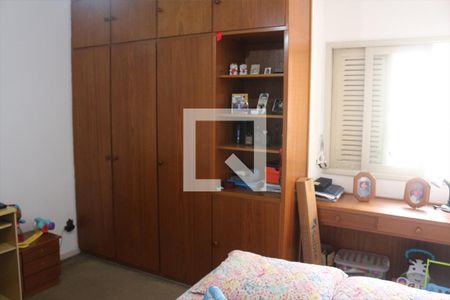 Casa à venda com 186m², 3 quartos e 2 vagas Casa à venda com 186m², 3 quartos e 2 vagasQuarto 1