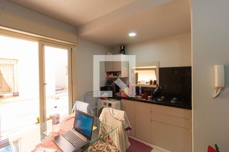 Apartamento à venda com 36m², 1 quarto e sem vaga Apartamento à venda com 36m², 1 quarto e sem vagaCozinha e Área de Serviço