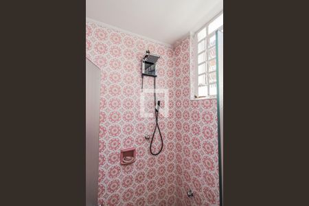 Casa à venda com 253m², 3 quartos e 1 vaga Casa à venda com 253m², 3 quartos e 1 vagaBanheiro 2