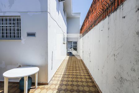 Casa à venda com 253m², 3 quartos e 1 vaga Casa à venda com 253m², 3 quartos e 1 vagaQuintal
