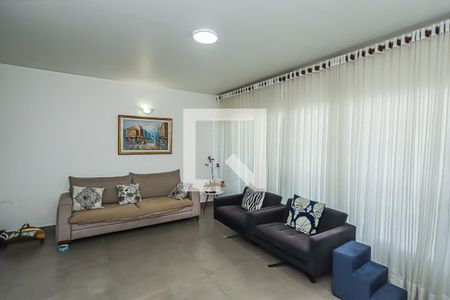 Sala de casa para alugar com 3 quartos, 253m² em Parque Sao Domingos, São Paulo