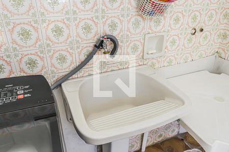 Casa à venda com 253m², 3 quartos e 1 vaga Casa à venda com 253m², 3 quartos e 1 vagaÁrea de serviço e quintal