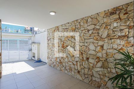 Casa à venda com 253m², 3 quartos e 1 vaga Casa à venda com 253m², 3 quartos e 1 vagaGaragem