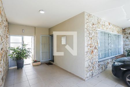 Casa à venda com 253m², 3 quartos e 1 vaga Casa à venda com 253m², 3 quartos e 1 vagaGaragem