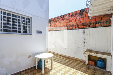 Casa à venda com 253m², 3 quartos e 1 vaga Casa à venda com 253m², 3 quartos e 1 vagaQuintal