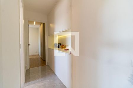 Apartamento à venda com 120m², 3 quartos e 2 vagas Apartamento à venda com 120m², 3 quartos e 2 vagasCorredor