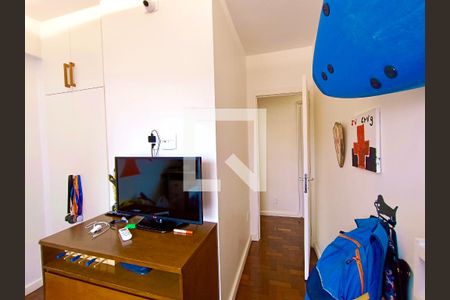 Apartamento à venda com 105m², 3 quartos e 2 vagasQuarto 2