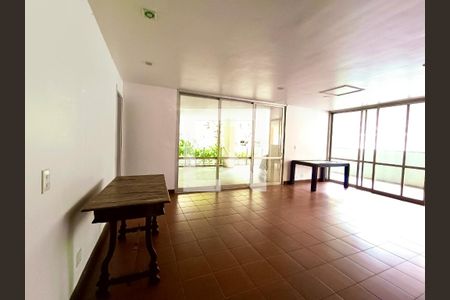 Apartamento à venda com 105m², 3 quartos e 2 vagasÁrea Comum - Playground