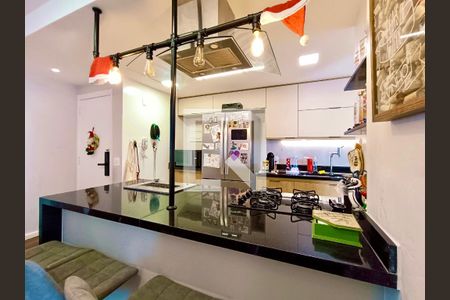 Apartamento à venda com 105m², 3 quartos e 2 vagasCozinha americana 