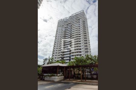 Apartamento à venda com 65m², 2 quartos e 1 vaga Apartamento à venda com 65m², 2 quartos e 1 vagaFachada