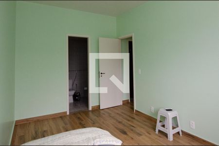 Apartamento à venda com 65m², 2 quartos e 1 vaga Apartamento à venda com 65m², 2 quartos e 1 vagaSuite