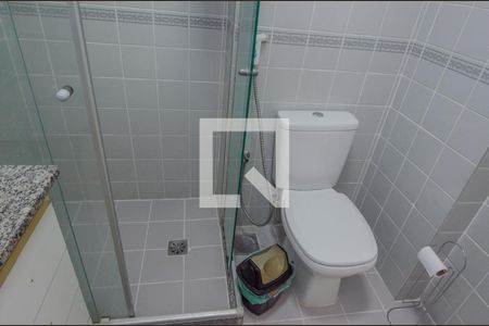 Apartamento à venda com 65m², 2 quartos e 1 vaga Apartamento à venda com 65m², 2 quartos e 1 vagaBanheiro