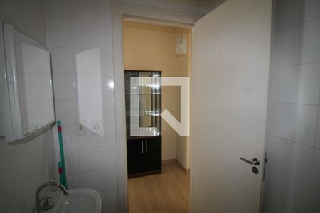 Apartamento à venda com 82m², 3 quartos e 1 vaga Apartamento à venda com 82m², 3 quartos e 1 vagaBanheiro