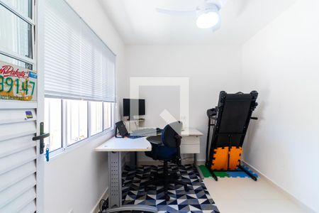 Casa à venda com 124m², 2 quartos e 2 vagas Casa à venda com 124m², 2 quartos e 2 vagasQuarto de Serviço