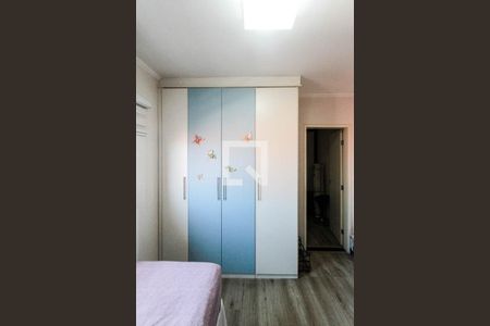 Casa à venda com 145m², 4 quartos e 2 vagas Casa à venda com 145m², 4 quartos e 2 vagasSuite 03