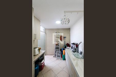 Casa à venda com 145m², 4 quartos e 2 vagas Casa à venda com 145m², 4 quartos e 2 vagasÁrea de Serviço