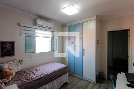 Casa à venda com 145m², 4 quartos e 2 vagas Casa à venda com 145m², 4 quartos e 2 vagasSuite 03