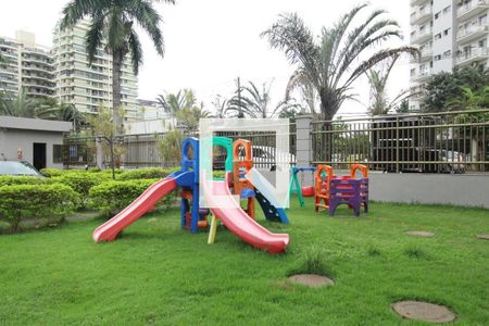 Apartamento à venda com 66m², 2 quartos e 1 vagaÁrea comum - Playground