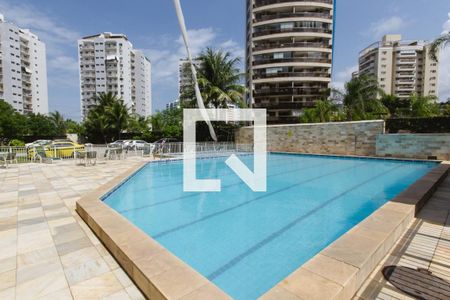 Apartamento à venda com 66m², 2 quartos e 1 vagaÁrea comum - Piscina