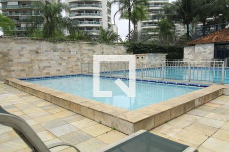 Apartamento à venda com 66m², 2 quartos e 1 vagaÁrea comum - Piscina