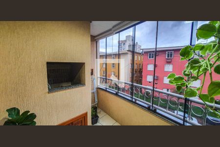 Apartamento à venda com 77m², 2 quartos e 1 vaga Apartamento à venda com 77m², 2 quartos e 1 vagaSacada