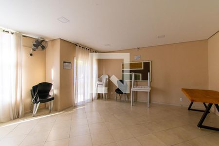 Apartamento para alugar com 57m², 2 quartos e 1 vaga Apartamento para alugar com 57m², 2 quartos e 1 vagaÁrea comum - Salão de Festas