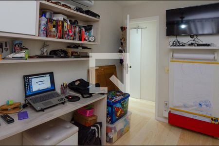 Apartamento à venda com 150m², 3 quartos e 2 vagas Apartamento à venda com 150m², 3 quartos e 2 vagasQuarto 2