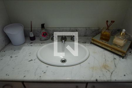 Apartamento à venda com 150m², 3 quartos e 2 vagas Apartamento à venda com 150m², 3 quartos e 2 vagasBanheiro