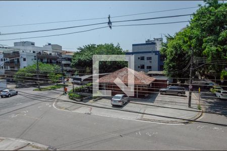 Apartamento à venda com 150m², 3 quartos e 2 vagas Apartamento à venda com 150m², 3 quartos e 2 vagasVaranda - vista