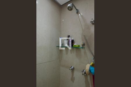 Apartamento à venda com 150m², 3 quartos e 2 vagas Apartamento à venda com 150m², 3 quartos e 2 vagasBanheiro da Suíte