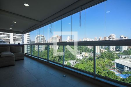 Varanda  de apartamento para alugar com 3 quartos, 142m² em Parque do Morumbi, São Paulo