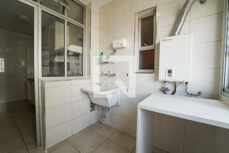 Apartamento à venda com 108m², 3 quartos e 2 vagasÁrea de Serviço