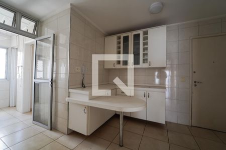 Apartamento à venda com 108m², 3 quartos e 2 vagasCozinha