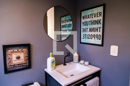 Casa à venda com 160m², 3 quartos e 1 vaga Casa à venda com 160m², 3 quartos e 1 vagaBanheiro da Edícula - Pia